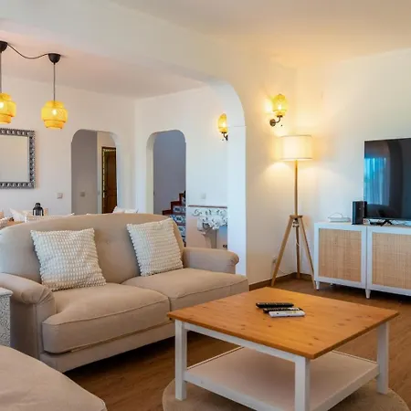 V5 Gale Holiday home *