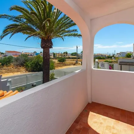 V5 Gale Holiday home *
